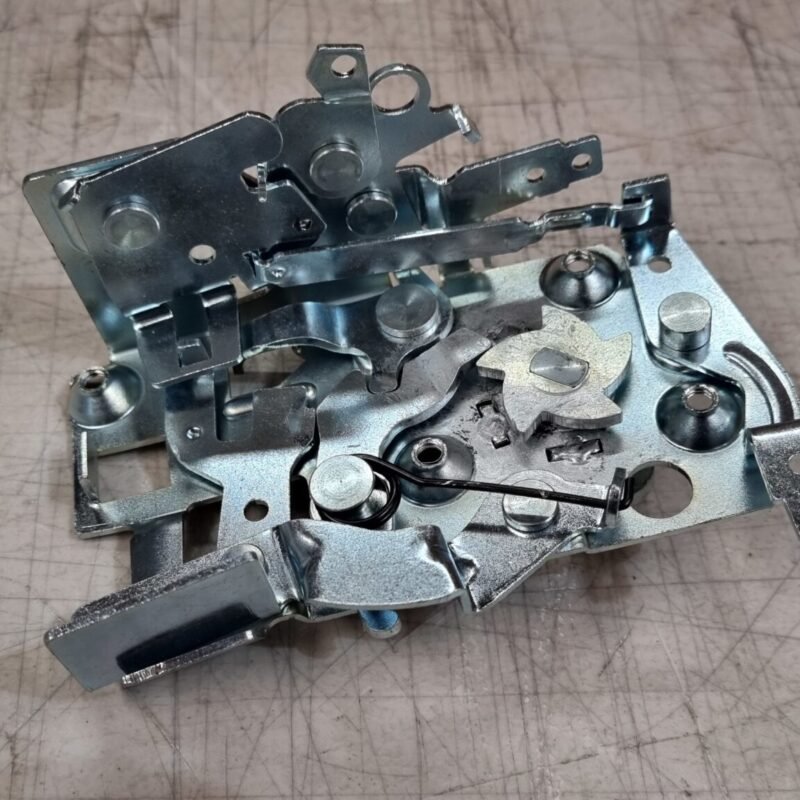 Impala 1963 Right Hand Door Latch