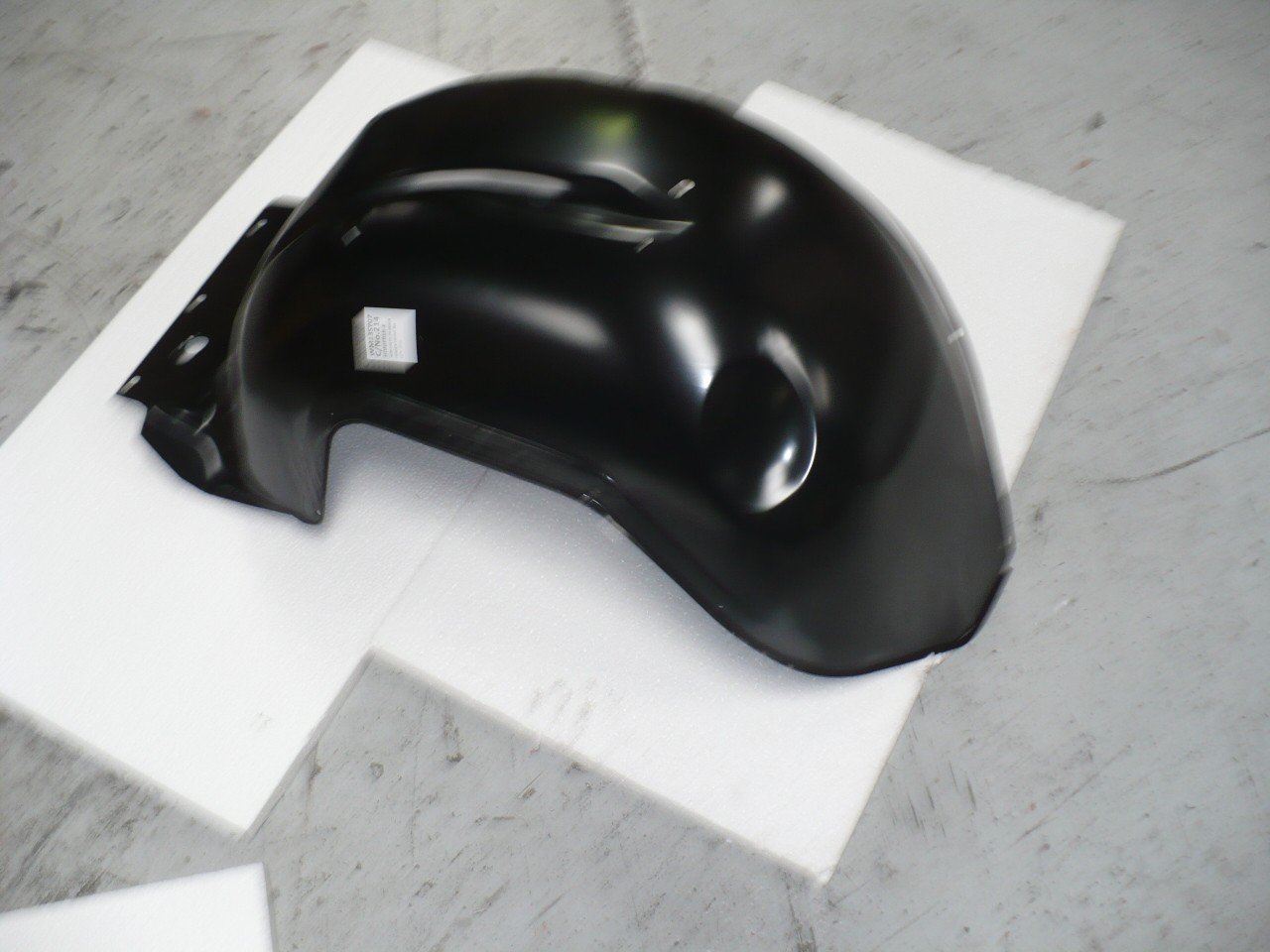 Holden HQ HJ HX HZ WB Front Inner Fender / Guard