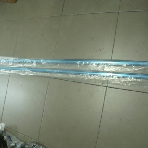 Datsun 1600 Sill Moulds (2pc) inc Clips